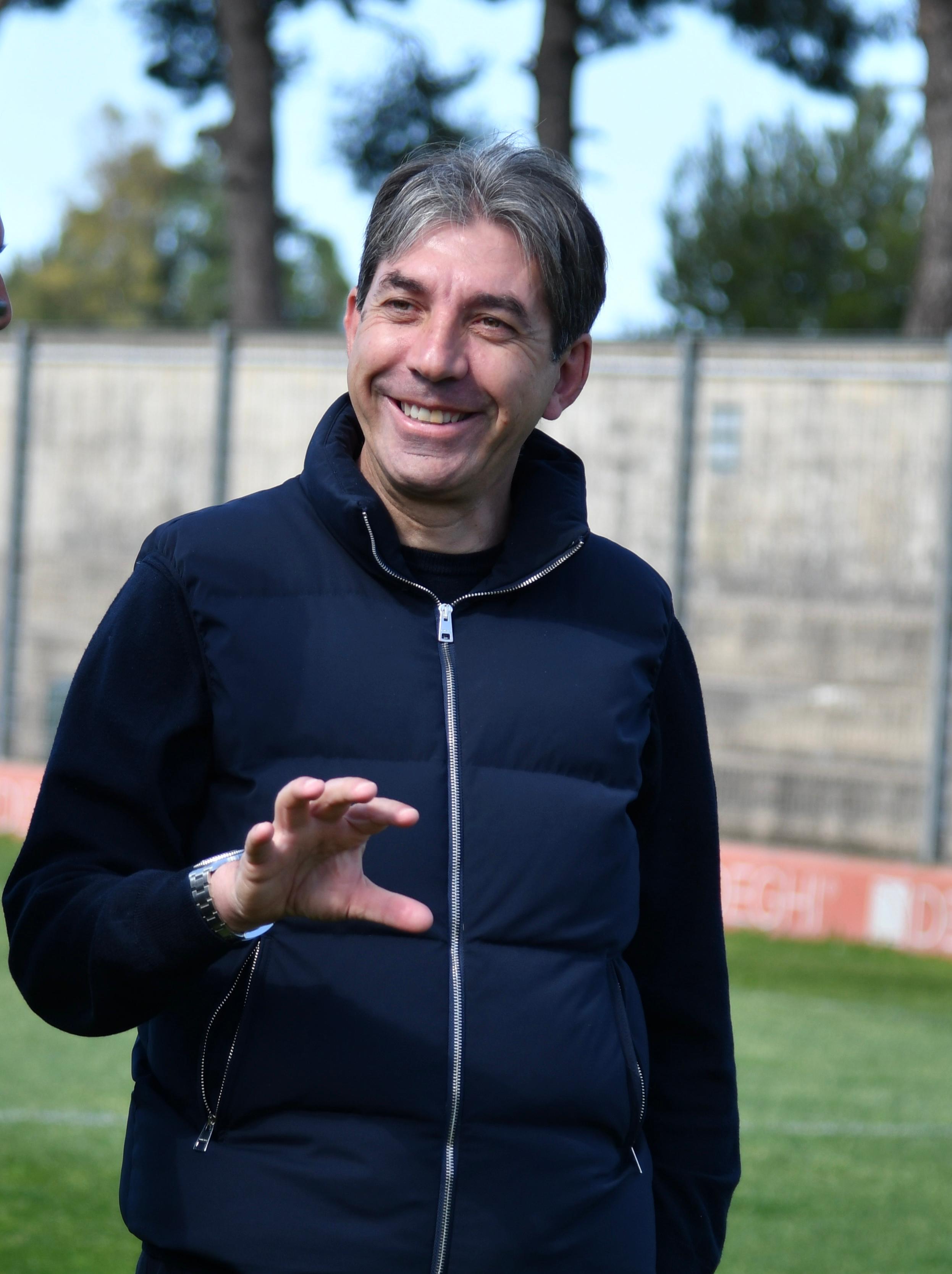 TRA CESSIONI E RINFORZI: IL LECCE ASPETTA LE MOSSE DECISIVE